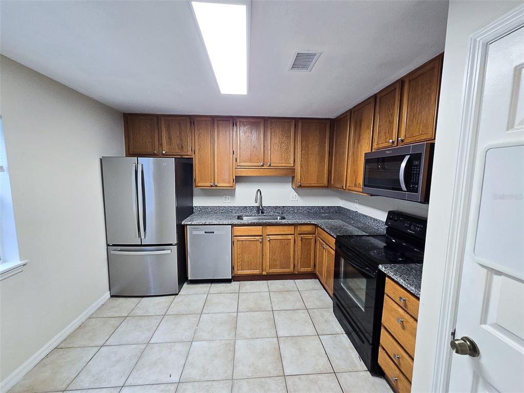 8105 OLYMPIA CT, LONGWOOD, FL — photo 3 of 26