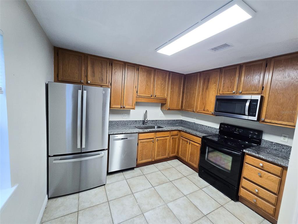8105 OLYMPIA CT, LONGWOOD, FL — photo 4 of 26