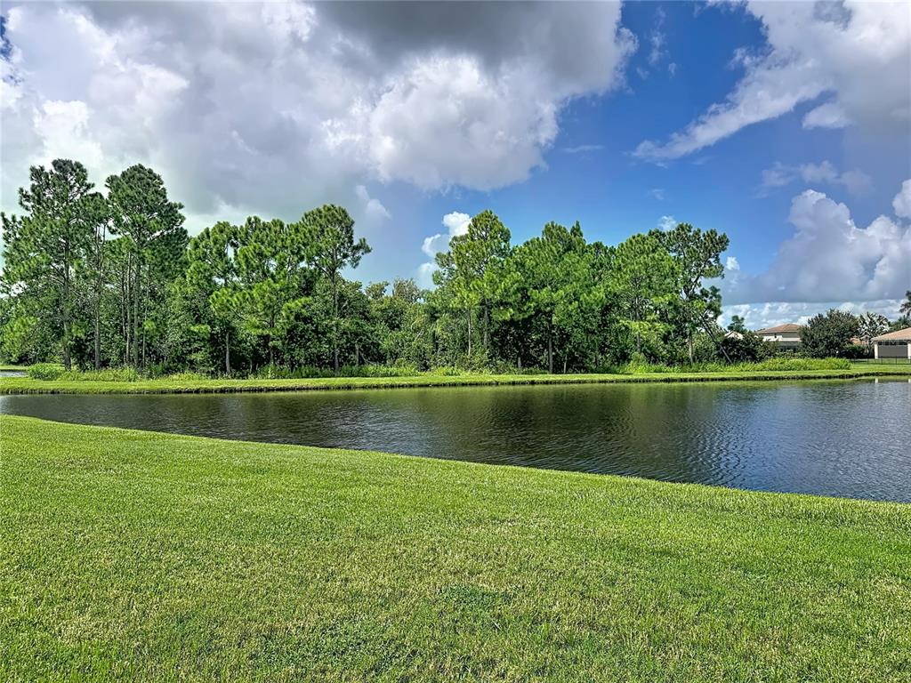 210 166TH STREET NE, BRADENTON, FL — photo 3 of 30