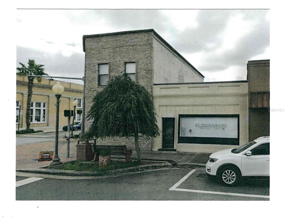 104 W CALL STREET