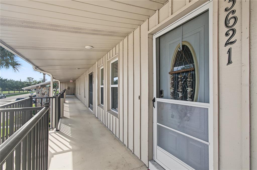 3621 EDGEWATER DRIVE UNIT 207, SEBRING, FL — photo 2 of 26