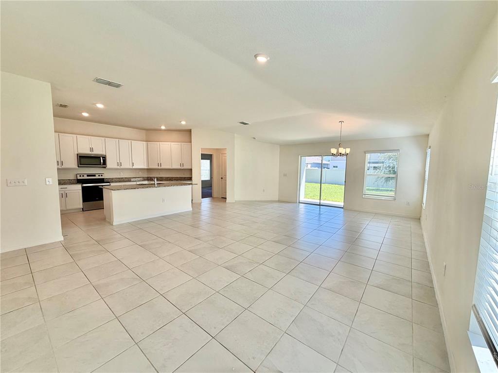 240 SUMMERLIN LOOP, HAINES CITY, FL — photo 2 of 28