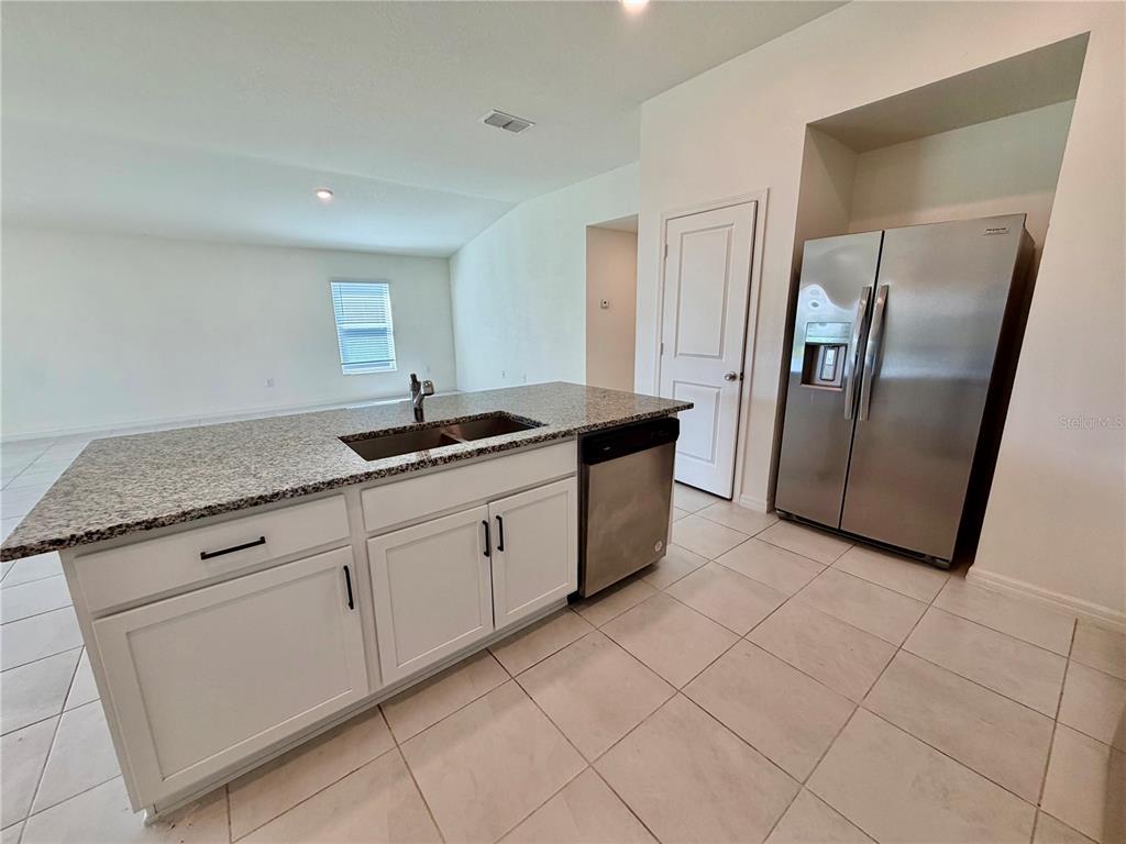 240 SUMMERLIN LOOP, HAINES CITY, FL — photo 4 of 28