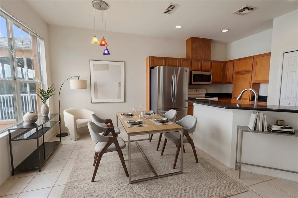 3945 SERENADE LANE UNIT 524, LAKELAND, FL — photo 4 of 29