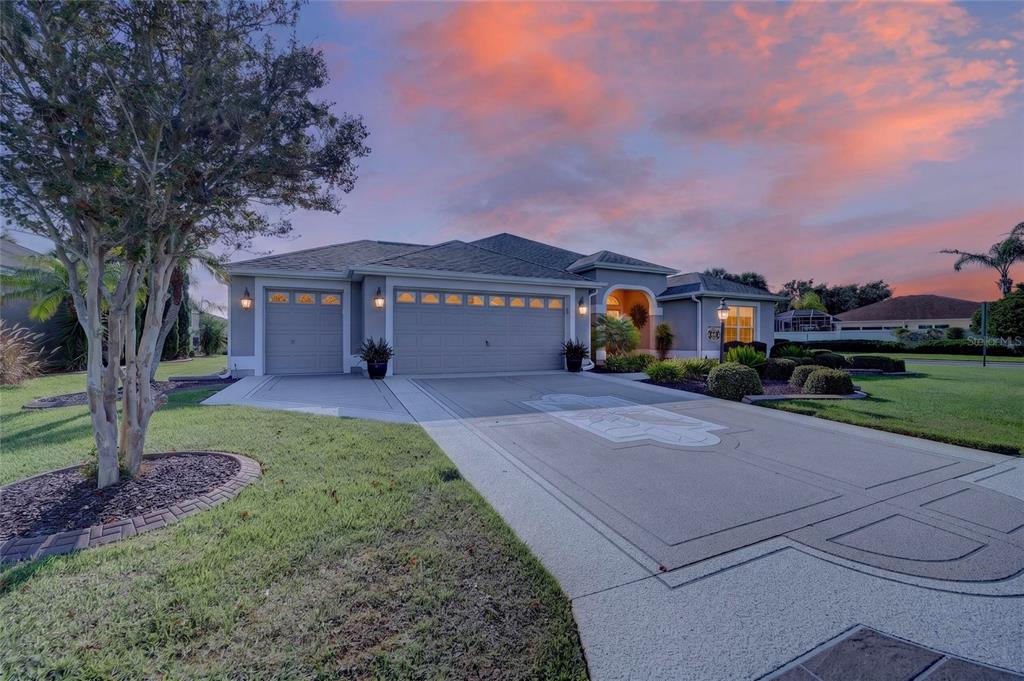 1645 HOLLOW BRANCH WAY, THE VILLAGES, FL — photo 2 of 48