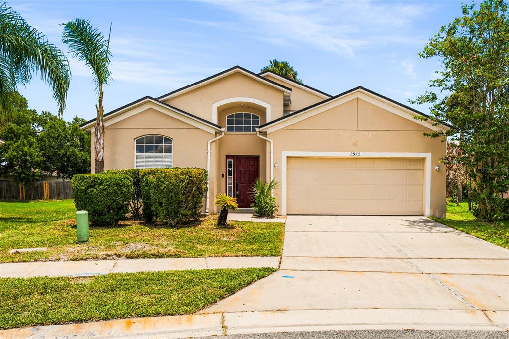 2572 ACUNA COURT