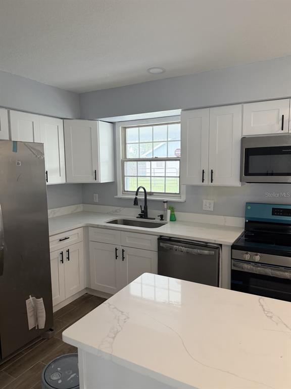 413 S DEERWOOD AVENUE, ORLANDO, FL — photo 2 of 5