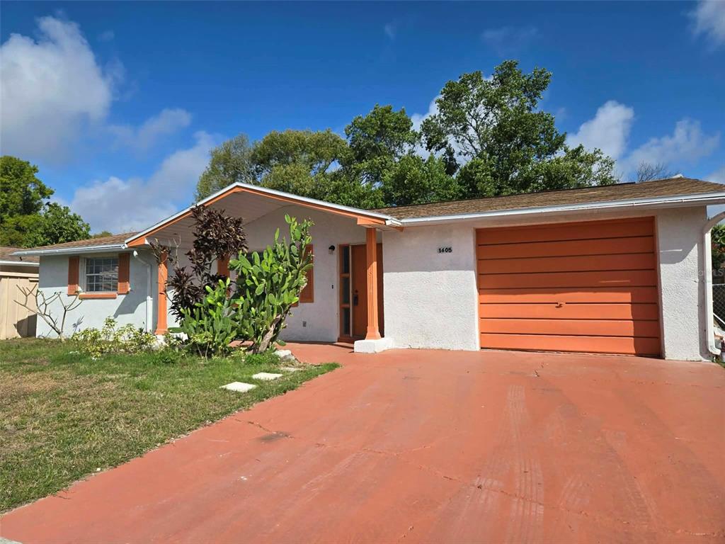 5605 DOLORES
