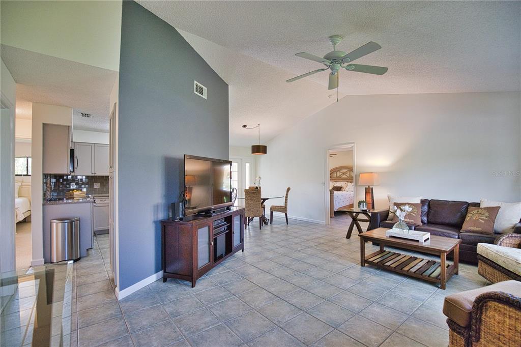 32 INLETS BOULEVARD UNIT 32, NOKOMIS, FL — photo 4 of 30