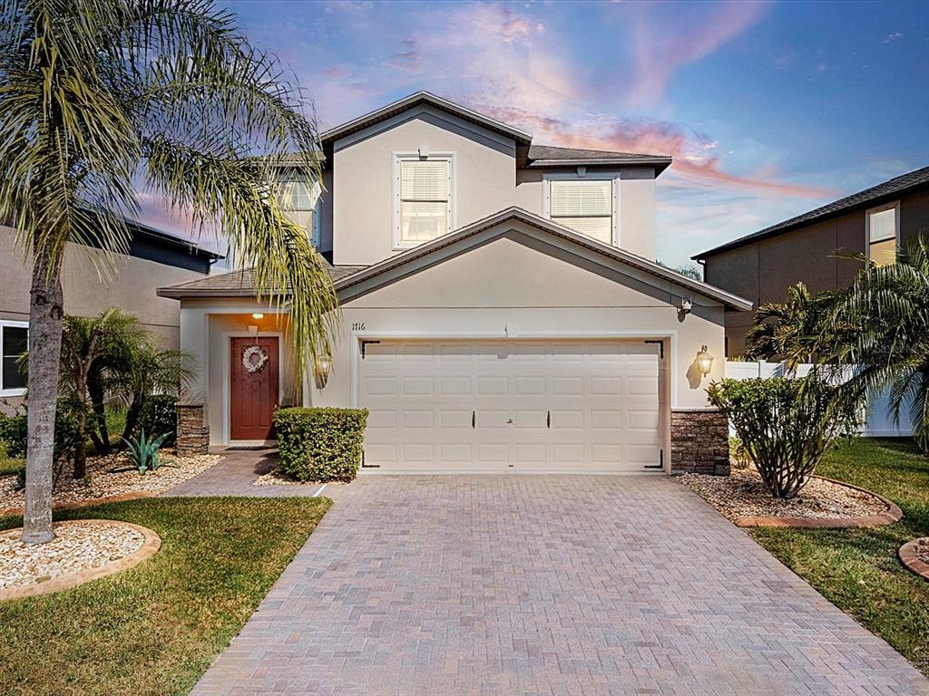 1716 HADDEN HALL PLACE