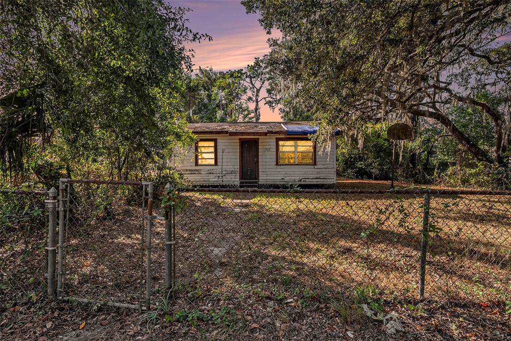 11720 WILLIAMS ROAD
