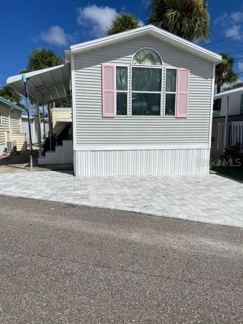 218 BAYO STREET