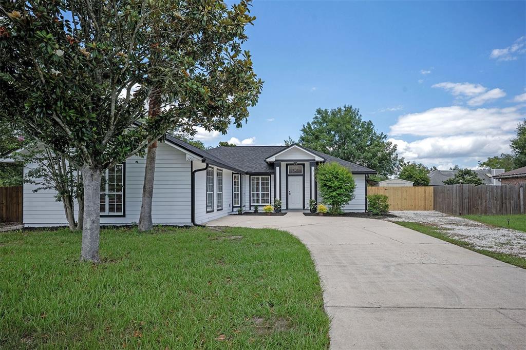 3210 SARAHS COURT
