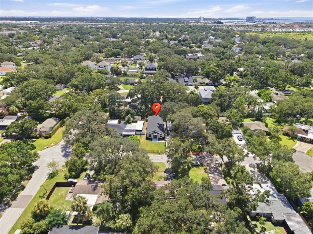 4710 W BAY VIEW AVENUE, TAMPA, FL — photo 5 of 30