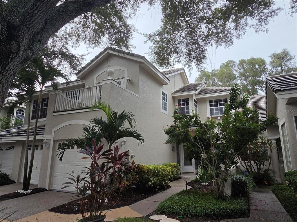 450 DATE PALM COURT NE, ST PETERSBURG, FL — photo 2 of 30