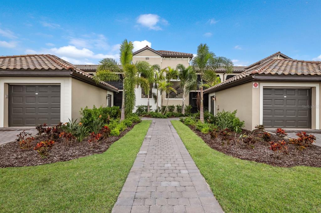 5721 PALMER CIRCLE UNIT 201