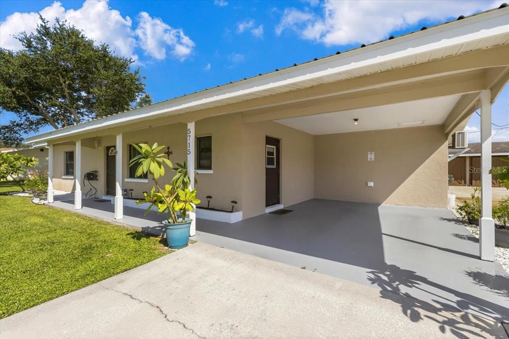 5715 29TH AVENUE DRIVE E, BRADENTON, FL — photo 2 of 30