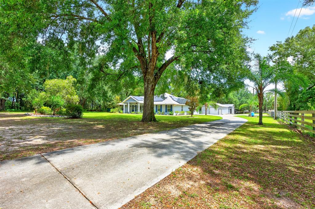 15771 SE 170TH AVENUE, WEIRSDALE, FL — photo 2 of 30