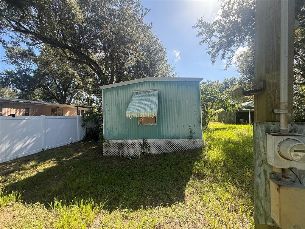 10004 MASSACHUSETTS STREET, GIBSONTON, FL — photo 4 of 8