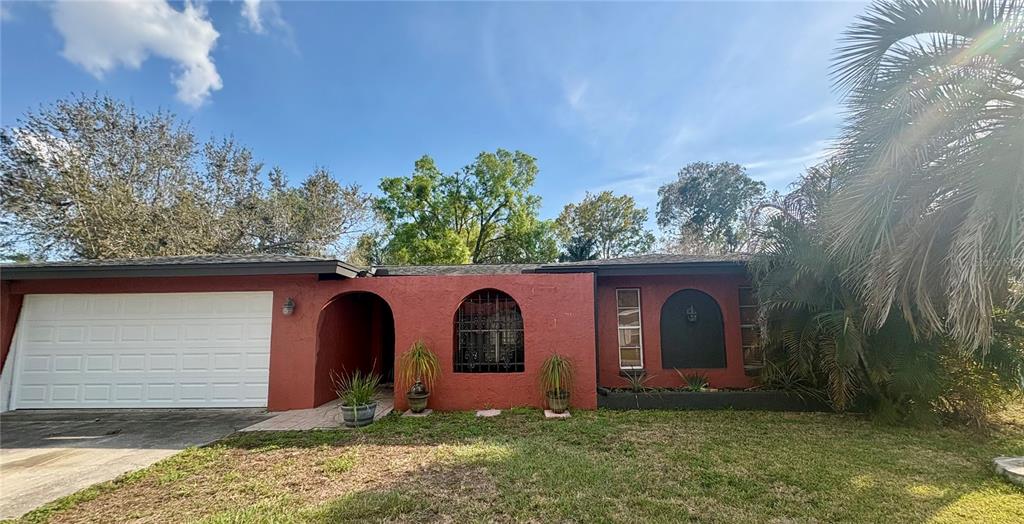 1815 DRIFTWOOD CIRCLE S