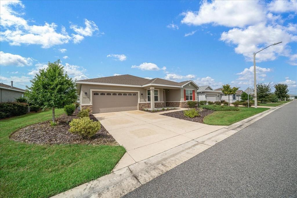 9070 SW 106TH AVENUE, OCALA, FL — photo 5 of 30