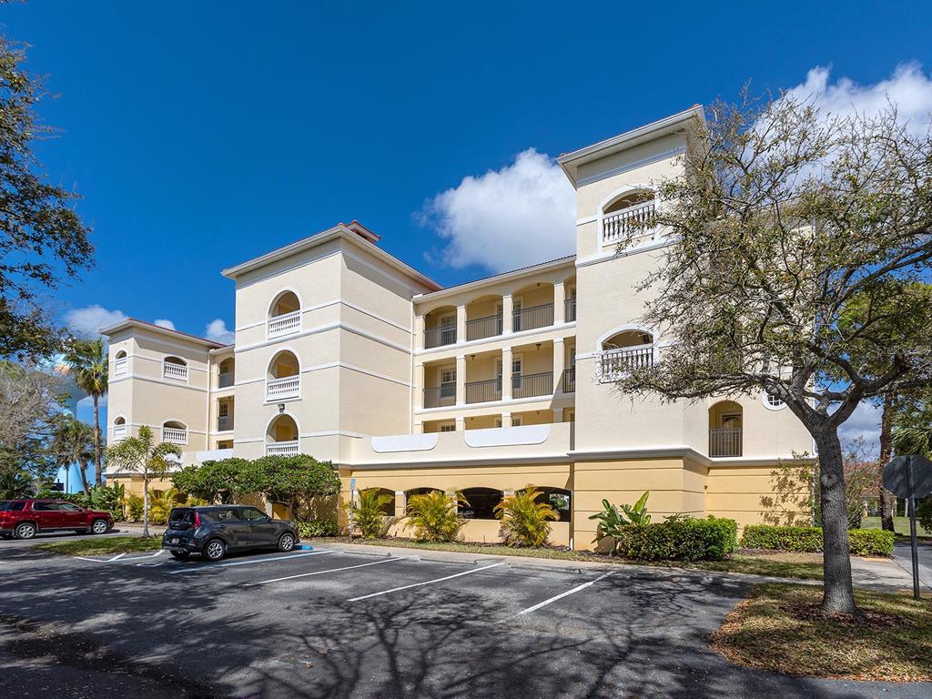 980 COOPER STREET UNIT 302