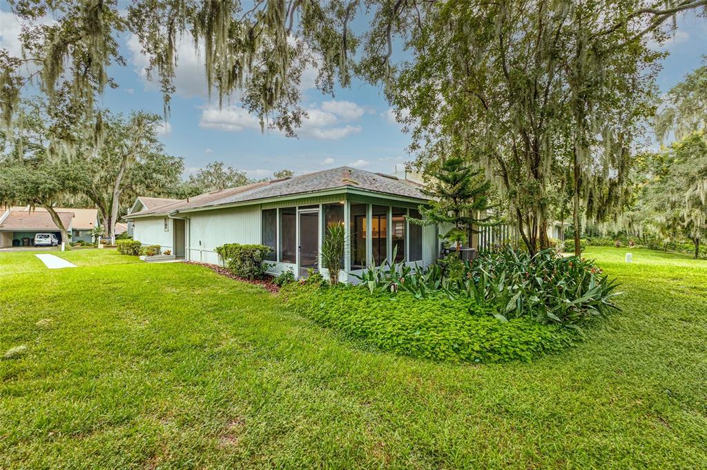 6616 SWEETBRIAR LANE, LAKELAND, FL — photo 2 of 25