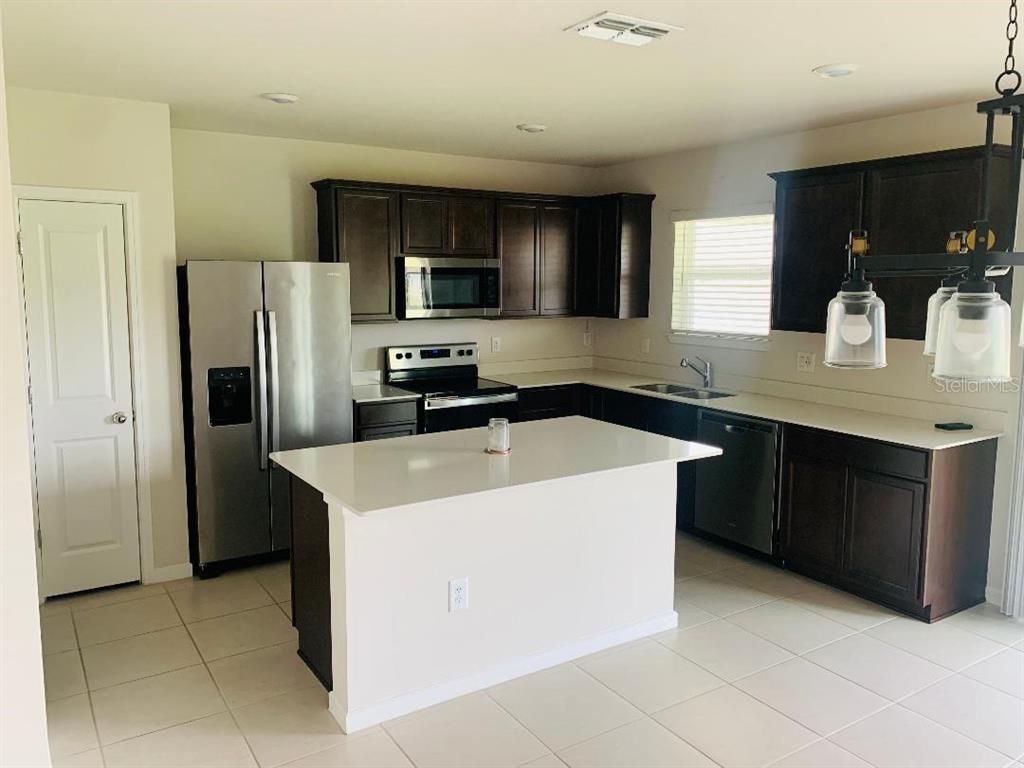 3852 INDIAN RIVER COURT, LAKELAND, FL — photo 2 of 12
