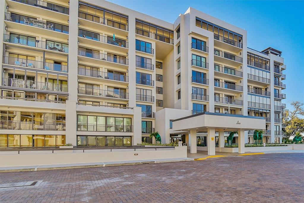 6 BELLEVIEW BOULEVARD UNIT 801