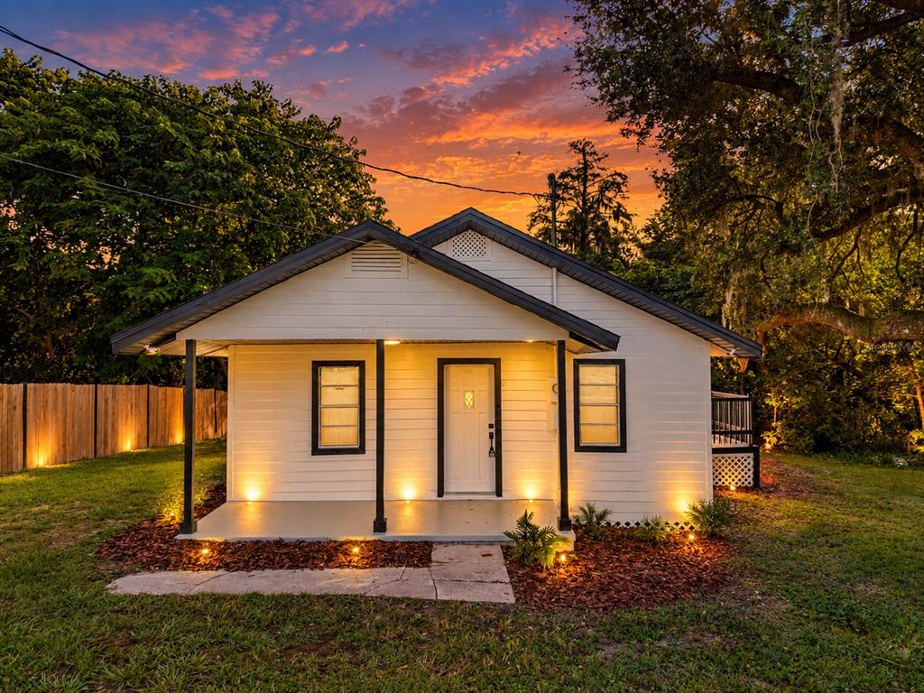 13 N VAN BUREN AVENUE, ORLANDO, FL — photo 2 of 30