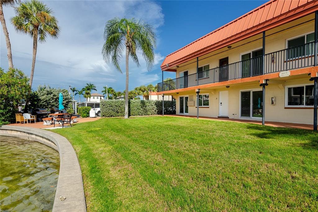 10379 PARADISE BOULEVARD UNIT 35, TREASURE ISLAND, FL — photo 4 of 46