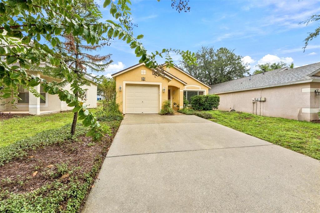 609 CAPE COD CIR, VALRICO, FL — photo 3 of 30