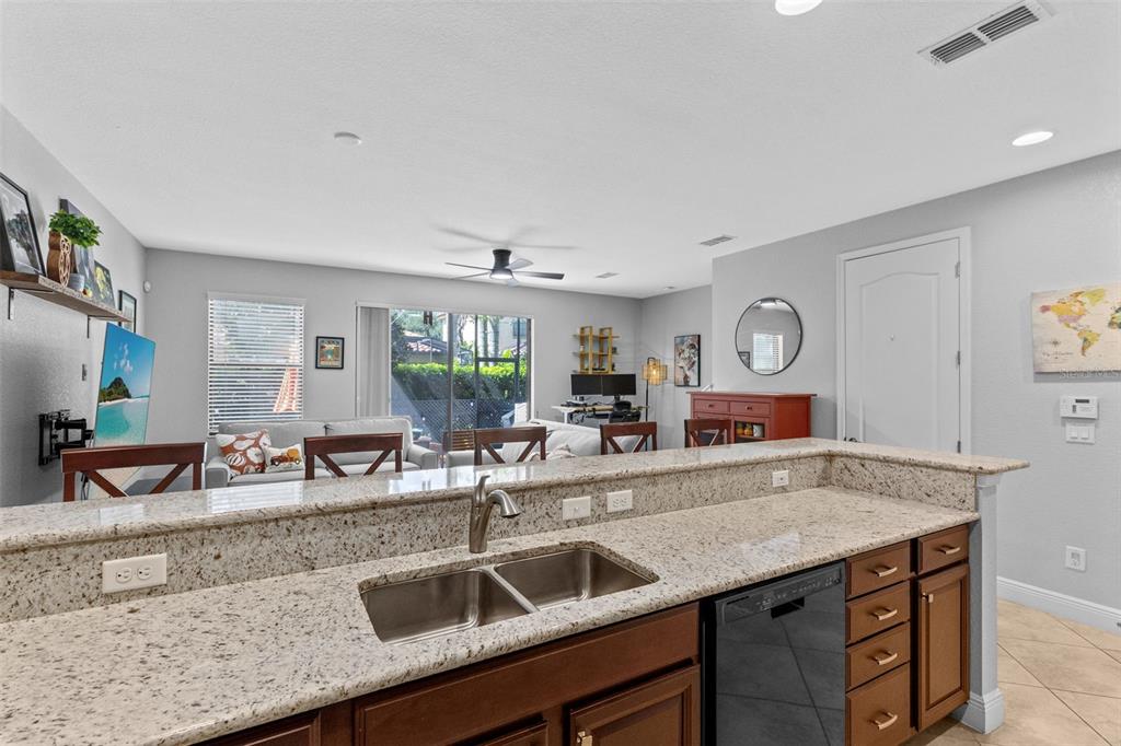 8442 KELSALL DRIVE, ORLANDO, FL — photo 3 of 34