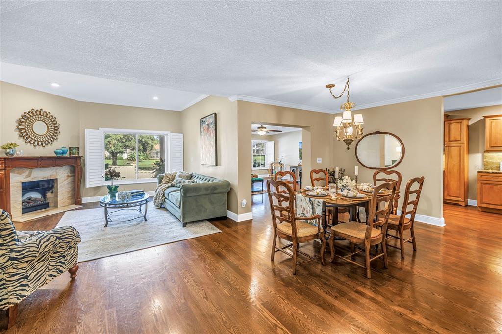 868 GLADES COURT NE, ST PETERSBURG, FL — photo 3 of 53