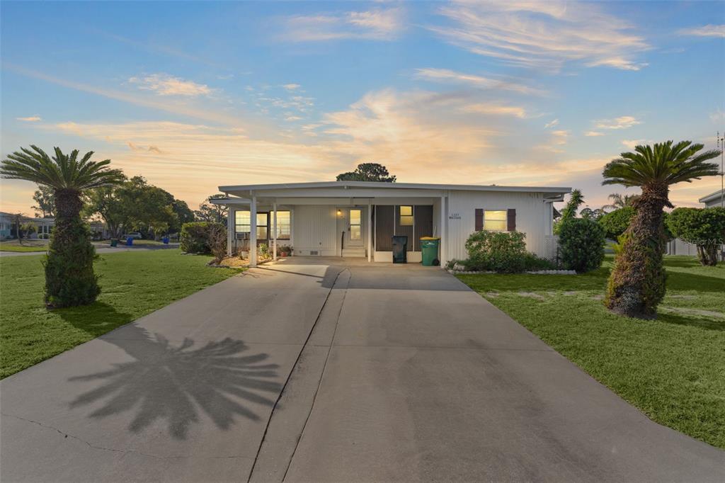 1227 NASSAU CIRCLE