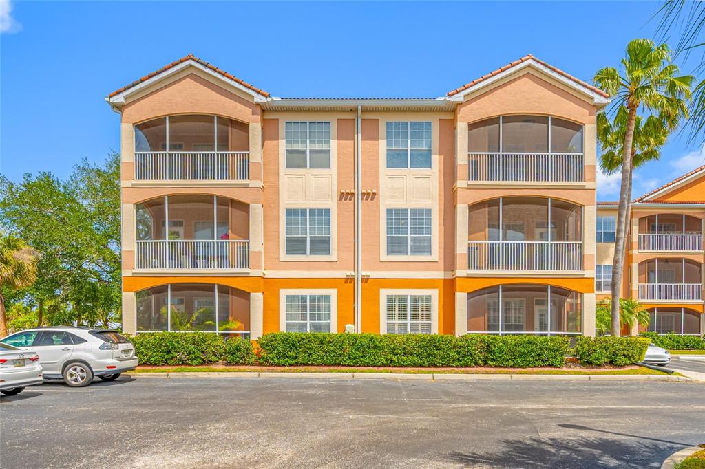 5000 CULBREATH KEY WAY UNIT 1-201, TAMPA, FL — photo 2 of 30