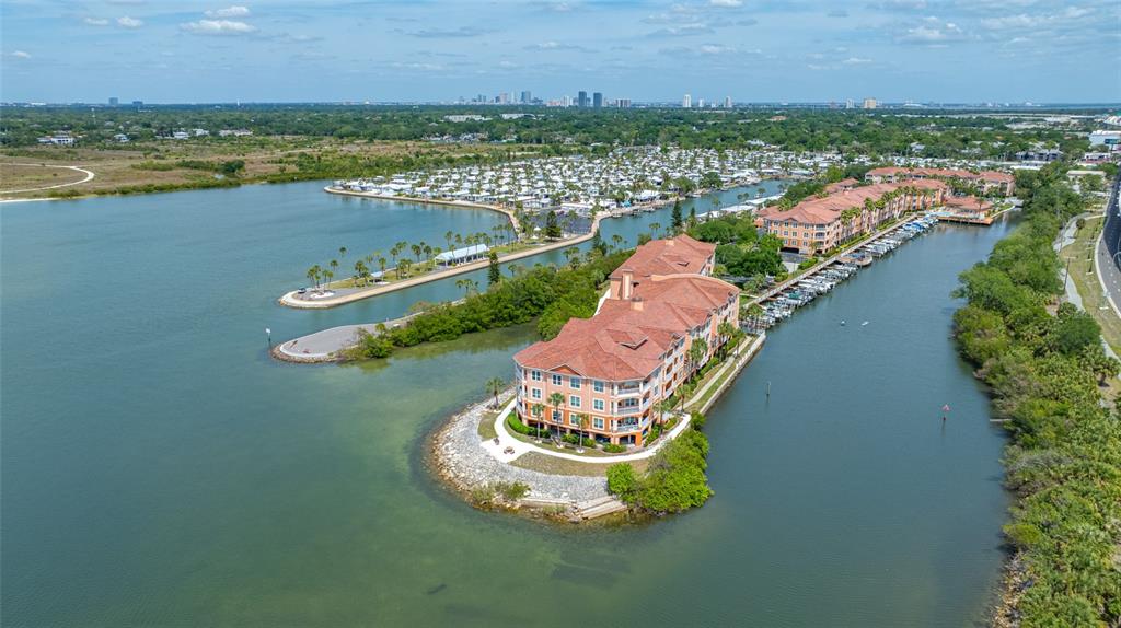 5000 CULBREATH KEY WAY UNIT 1-201, TAMPA, FL — photo 3 of 30