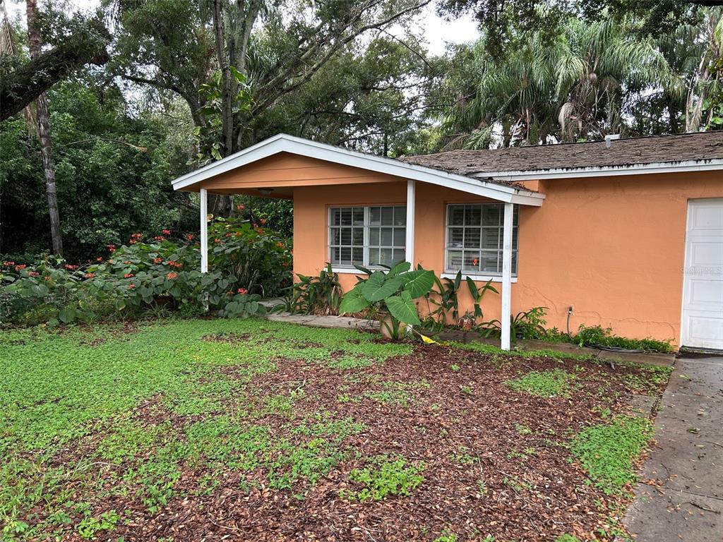 578 VINE AVENUE, DUNEDIN, FL — photo 2 of 10