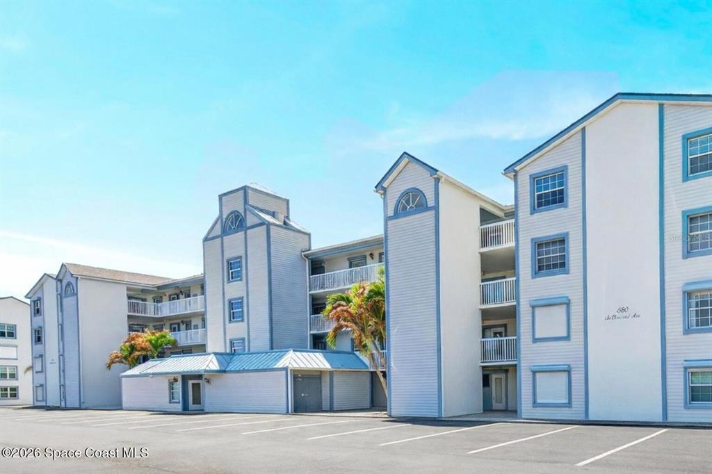 580 S BREVARD AVENUE UNIT 815