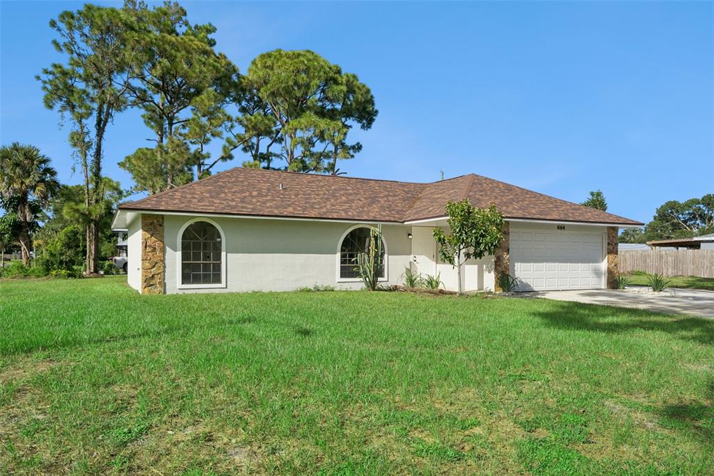664 25TH STREET SW, VERO BEACH, FL — photo 2 of 30