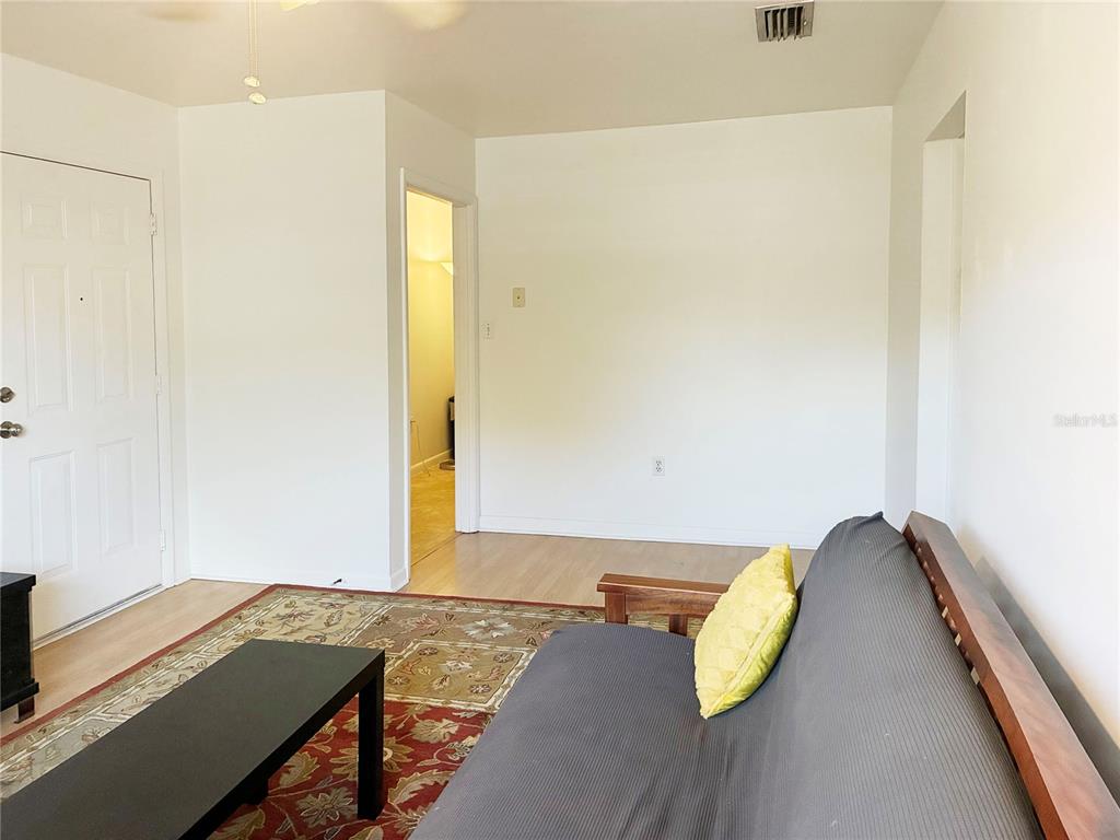 501 NW 15TH AVENUE UNIT 4, GAINESVILLE, FL — photo 4 of 12
