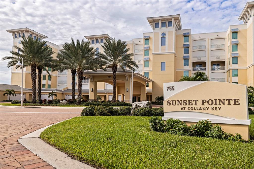 755 COLLANY ROAD UNIT 301