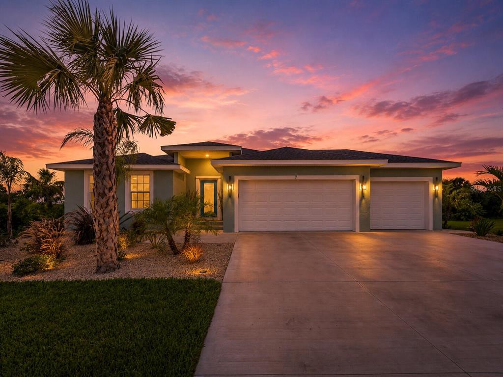 7 LEEWARD LANE