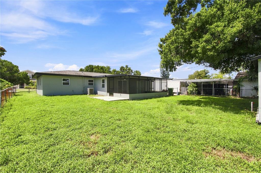 3102 19TH AVENUE W, BRADENTON, FL — photo 3 of 30