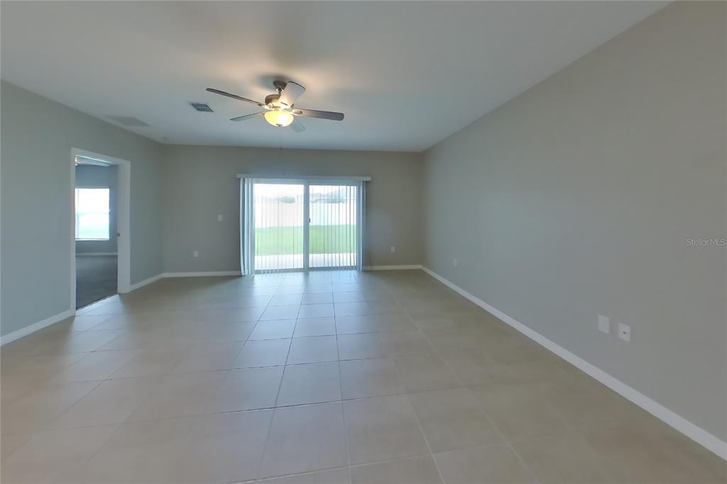 276 GARNET AVENUE, KISSIMMEE, FL — photo 4 of 15