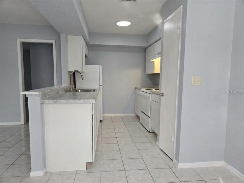 613 MARIANNA ROAD UNIT 613, AUBURNDALE, FL — photo 4 of 8