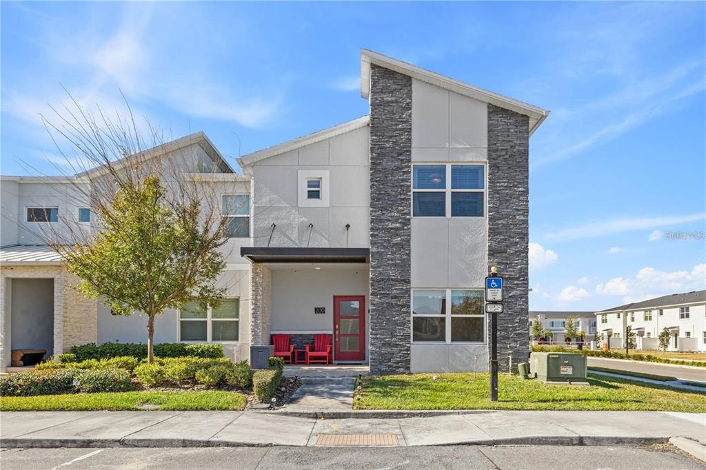 200 OCEAN COURSE AVENUE