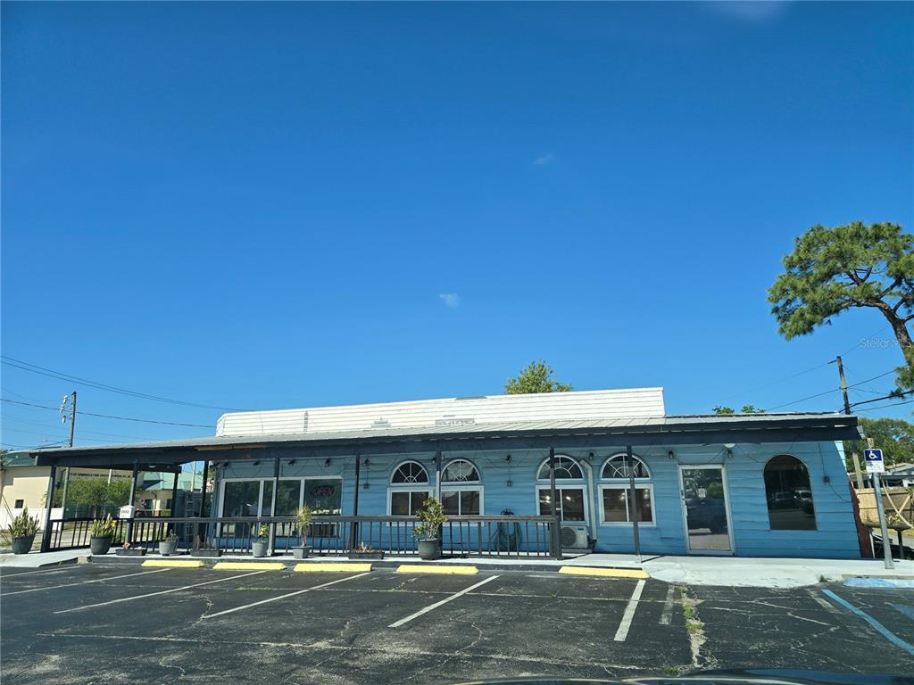11002 SEMINOLE BOULEVARD