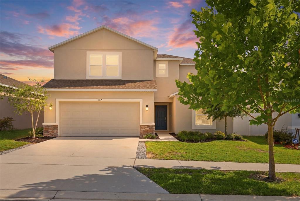 1017 CALICO POINTE CIRCLE