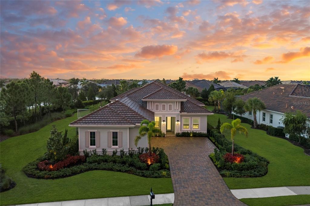 16903 VERONA PLACE, LAKEWOOD RANCH, FL — photo 2 of 30
